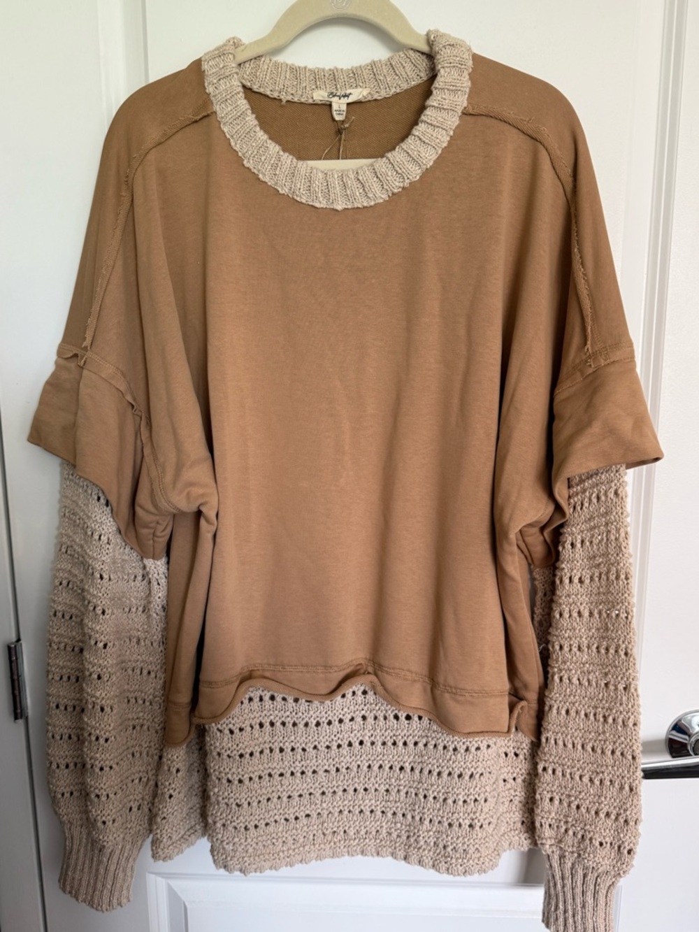 Relaxed Layered Crewneck Sweater - Tan & Cream